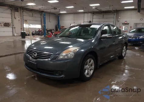 2009 Nissan Altima Hybrid z USA, uszkodzony, nr VIN 1N4CL21E39C178268